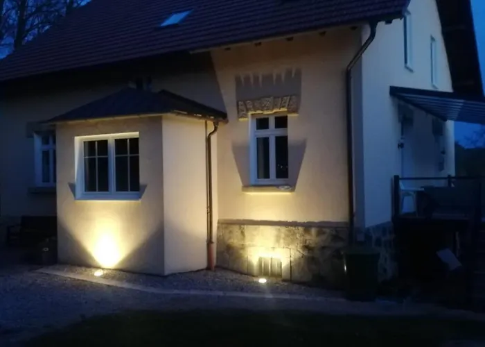 Roetzer - Forsthausschmankerl Mit Sauna, Whirlpool Und Grill